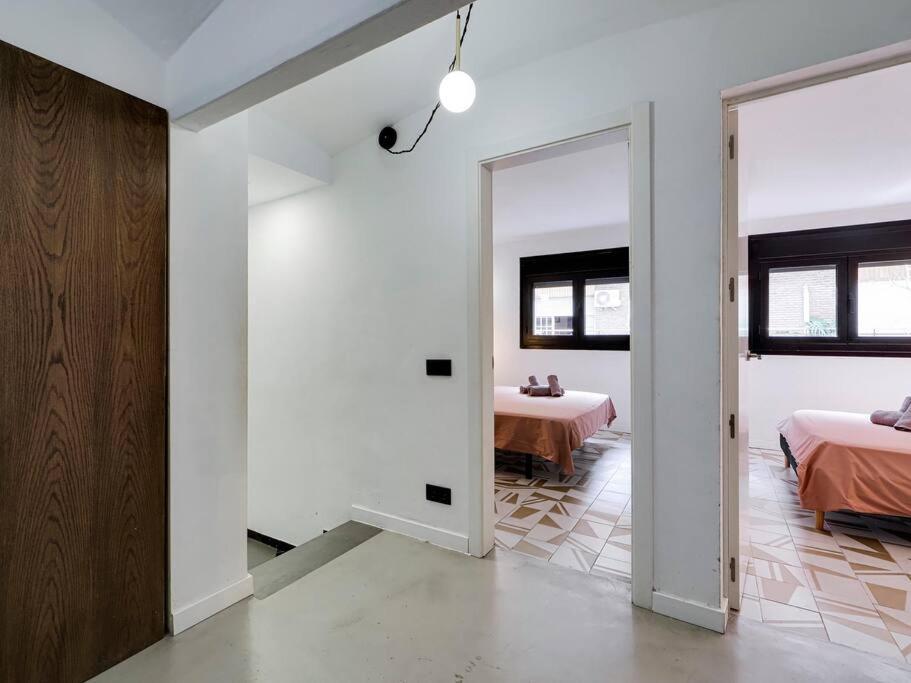 Casa Maria Townhouse- Terrace-4 Bedrooms โอสปิตาเล็ต เดอ โยเบรกัต ภายนอก รูปภาพ