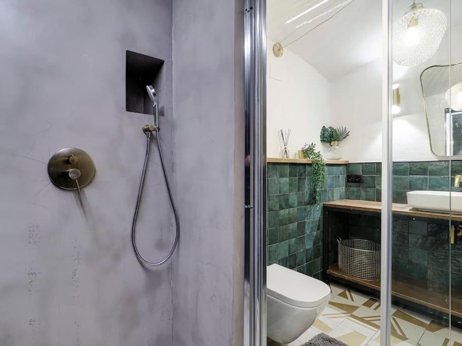 Casa Maria Townhouse- Terrace-4 Bedrooms โอสปิตาเล็ต เดอ โยเบรกัต ภายนอก รูปภาพ