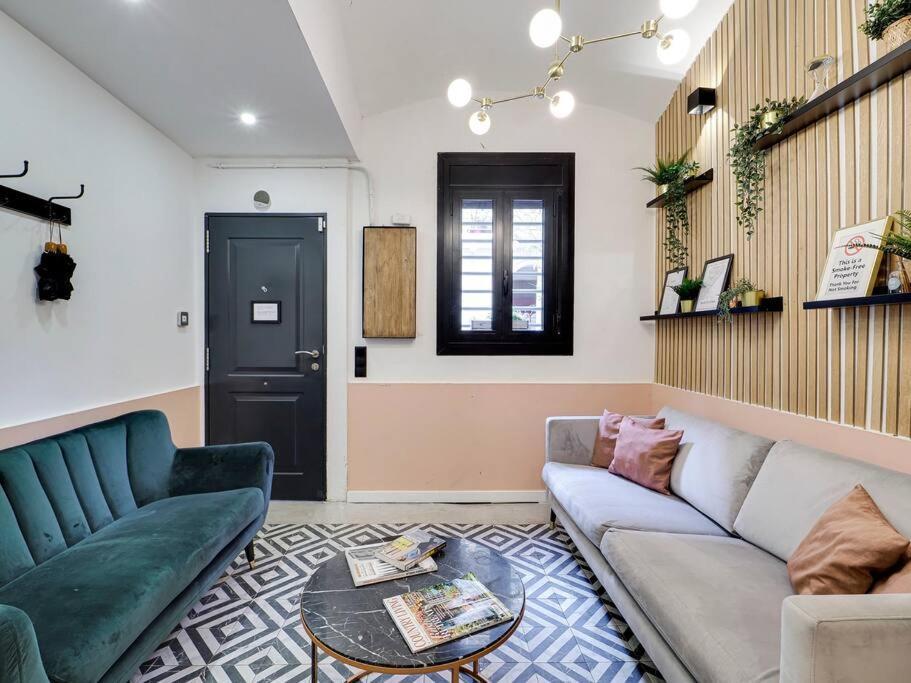 Casa Maria Townhouse- Terrace-4 Bedrooms โอสปิตาเล็ต เดอ โยเบรกัต ภายนอก รูปภาพ